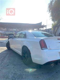 کرایسلەر 300